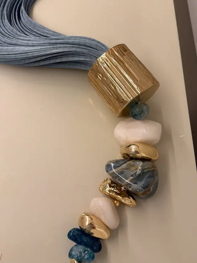 Colar de Mesa Azul Céu